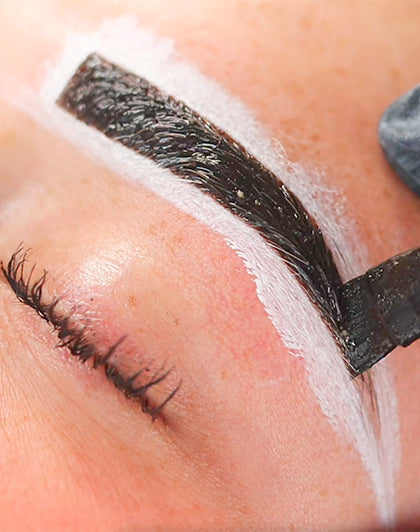 Onlineträning i Brow Henna - ukrainska