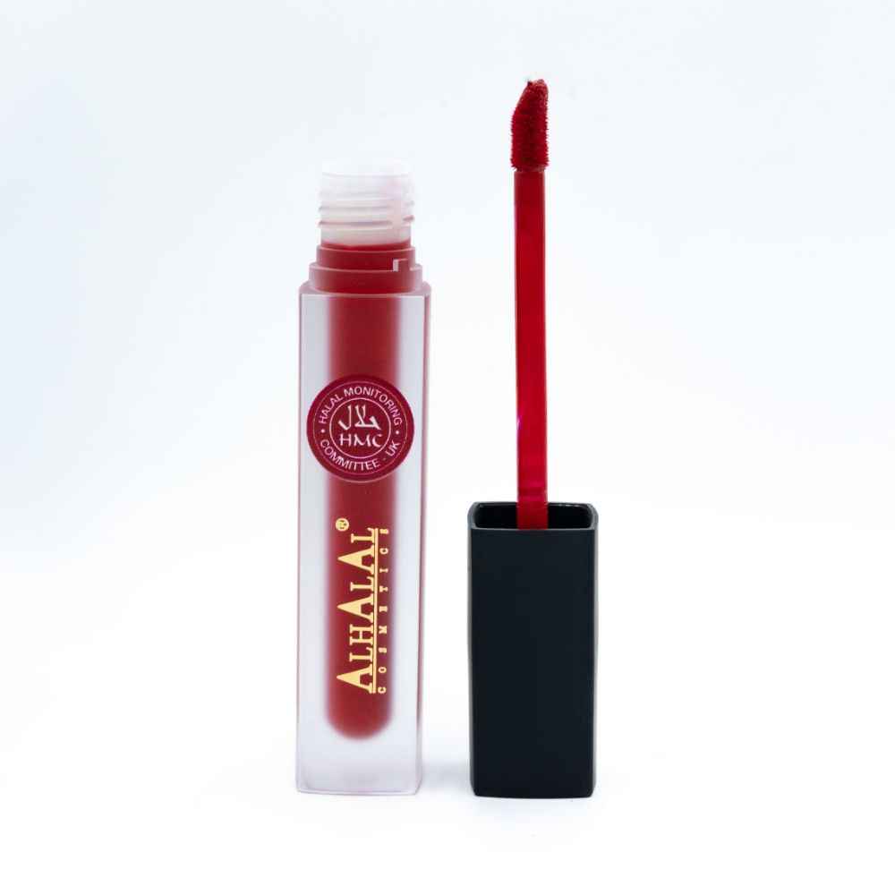 Alhalal Cosmetics Smooth Liquid Lipstick i rött med applikator och transparent förpackning